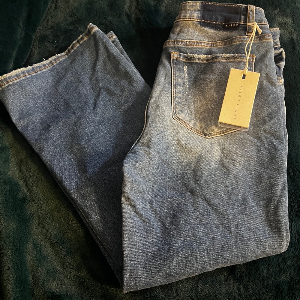 Risen Los Angeles FP_RDP5538 Blue Capri Jeans 11 / 30 NEW
26” inseam